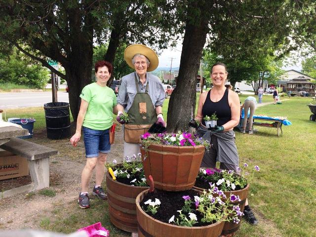 volunteers on the common