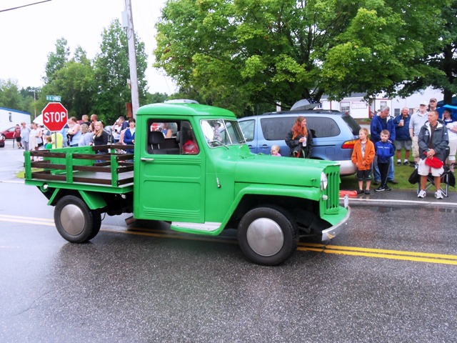 green antique truck